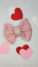 Load image into Gallery viewer, Vintage Bling Bows & Headbands