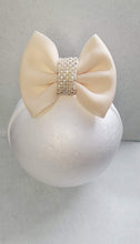 Load image into Gallery viewer, Vintage Bling Bows & Headbands