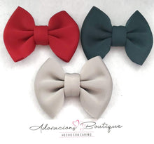 Load image into Gallery viewer, Jannessa Collection Bling Bows & Headbands