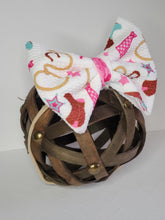 Load image into Gallery viewer, Cow Girl Bows, Cow Girl Baby Headbands, Cow Girl Baby Bows