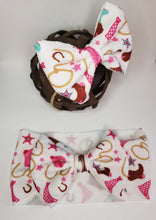 Load image into Gallery viewer, Cow Girl Bows, Cow Girl Baby Headbands, Cow Girl Baby Bows