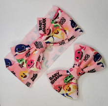 Load image into Gallery viewer, Baby Shark Girl Pink  Bows , Baby Shark Headbands, Head Wrap