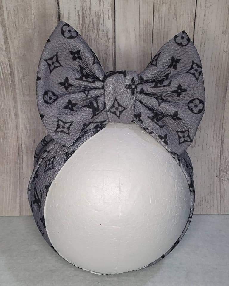 Gray Baby Bow, Customized Baby Girl Headbands, Head Wraps and Bows –  Adoracions Boutique