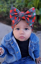 Load image into Gallery viewer, GG Strawberry Headwrap &amp; Bows
