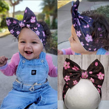 Load image into Gallery viewer, Pink &amp; Brown  Flowers Girl Bows, Customized Baby Girl Headbands, Head Wraps and Bows
